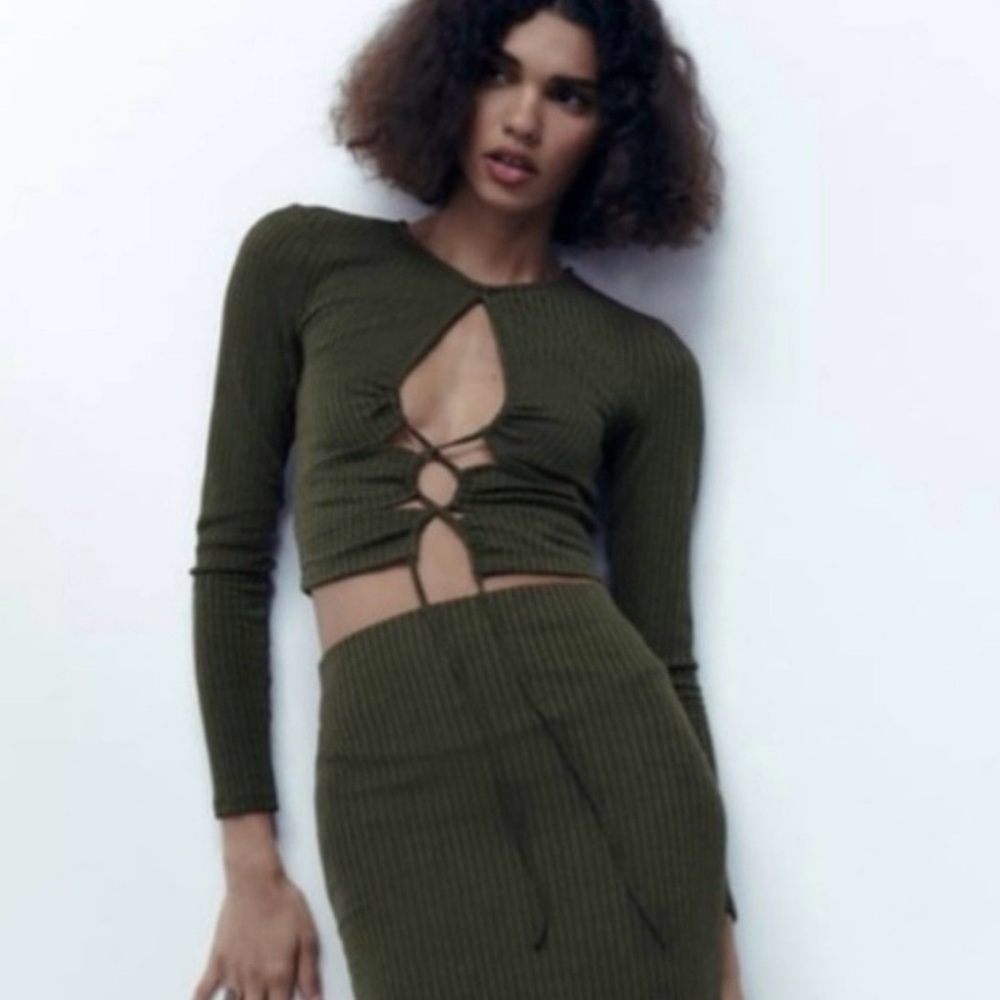 Zara Olive Green Ribbed Cutout Crop Top